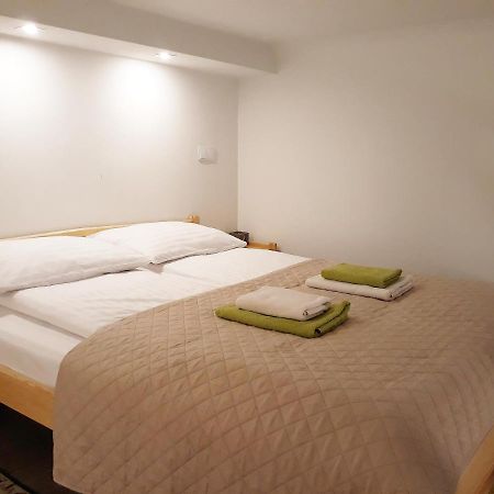 Apartamenty Winnicy Kresy II Краков Экстерьер фото